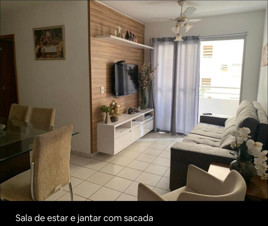 Posezení v ubytování Alugo Apartamento no Centro de Cuiabá
