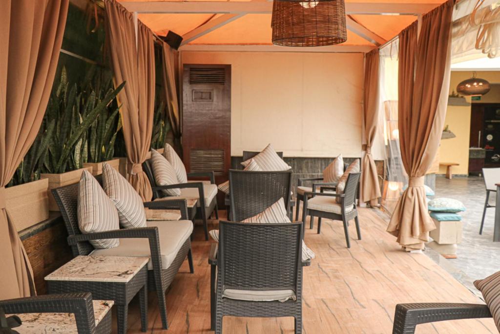 Posezení v ubytování Hotel Eternity