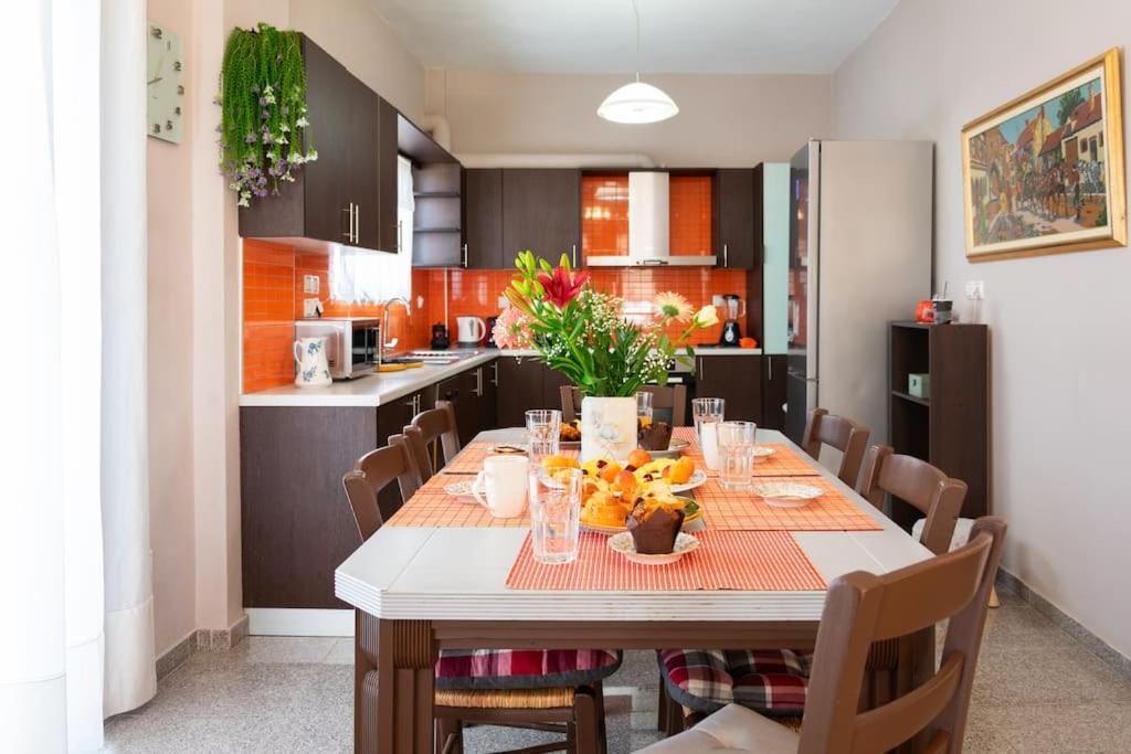 Kadiani's Urban Nest by 8essentially