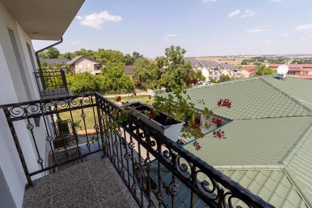 Balkón nebo terasa v ubytování Rezort Via Vitis