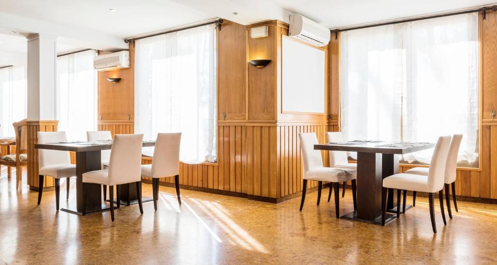 Hotel Ilunion Las Lomas, Mérida – Precios actualizados 2023