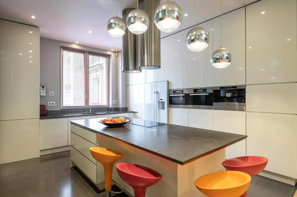 Take advantage of this place, located in the heart of Paris
