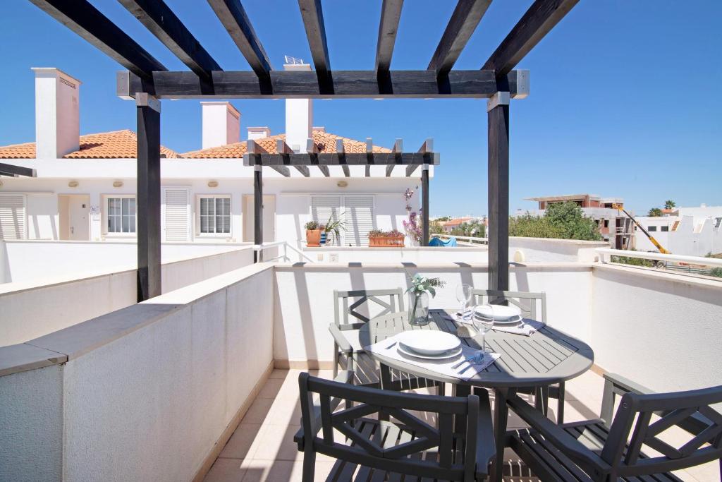 Μπαλκόνι ή βεράντα στο Formosa Bay 144