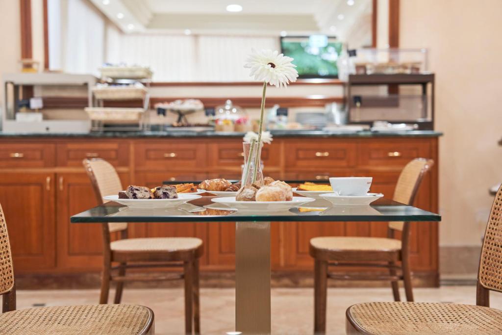 Fotografie z fotogalerie ubytování Hotel Cyrano v destinaci Saronno