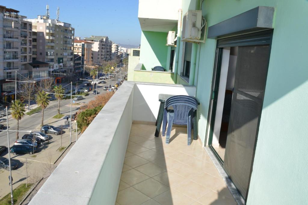 Cheap and Cozy Apartments for rent in Durres 100m by the beach - Image 9