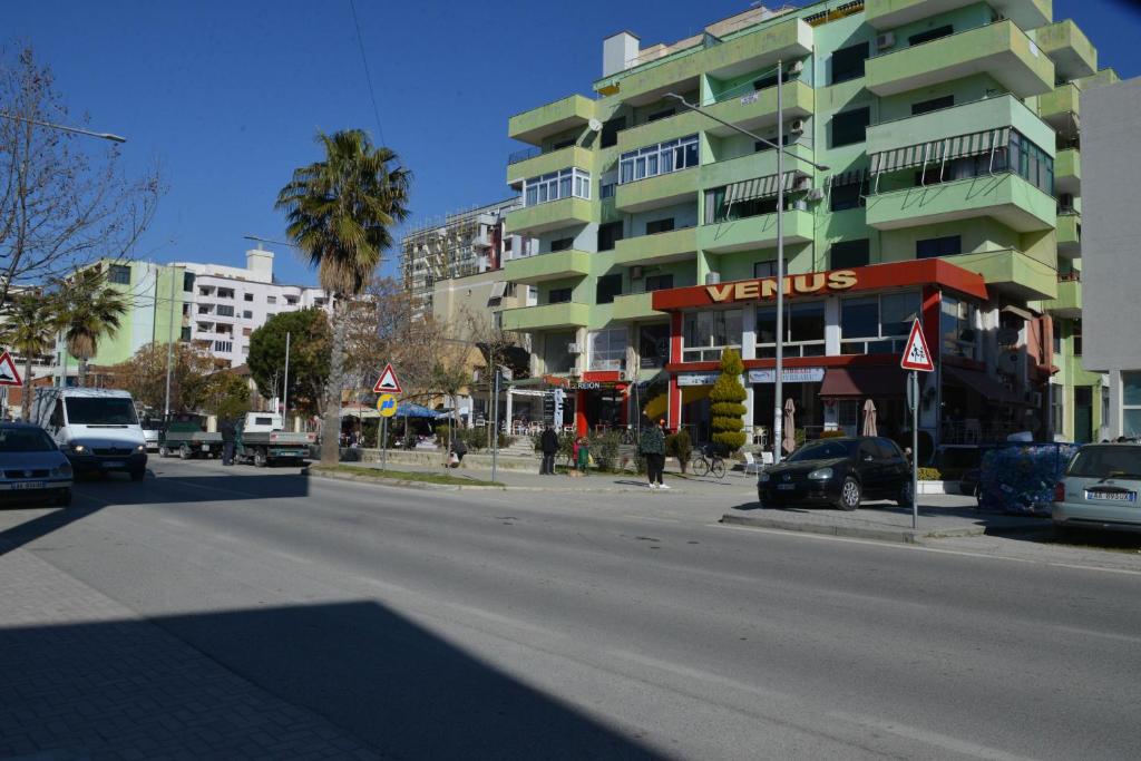 Cheap and Cozy Apartments for rent in Durres 100m by the beach - Image 6