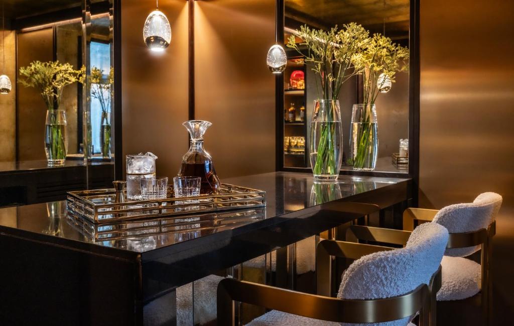 The Westbury Hotel - Resim 45