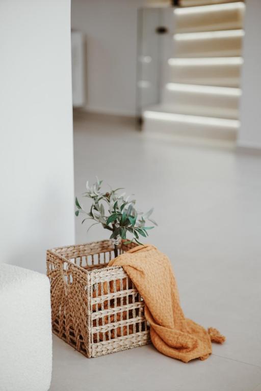 Villa Escape 21 - Image 3