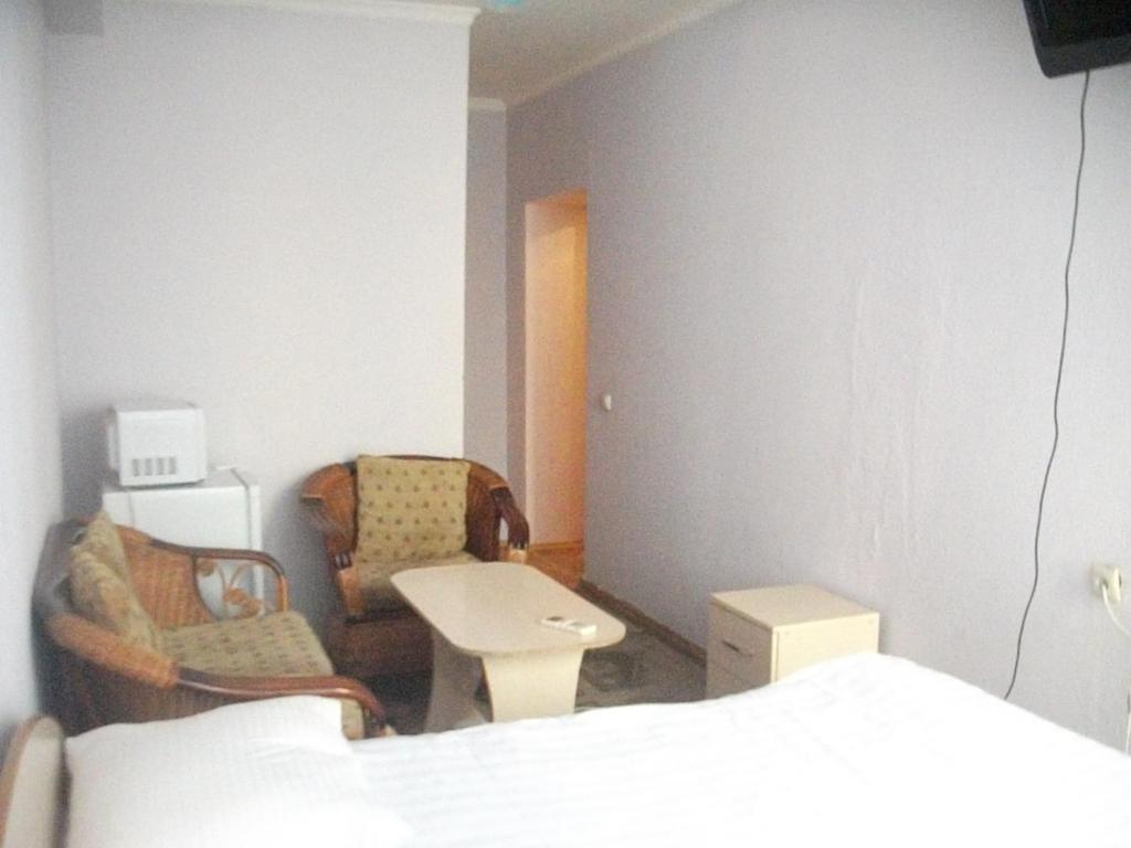 B&B Aktau НЕ ОТЕЛЬ - 带私人浴室的单人间