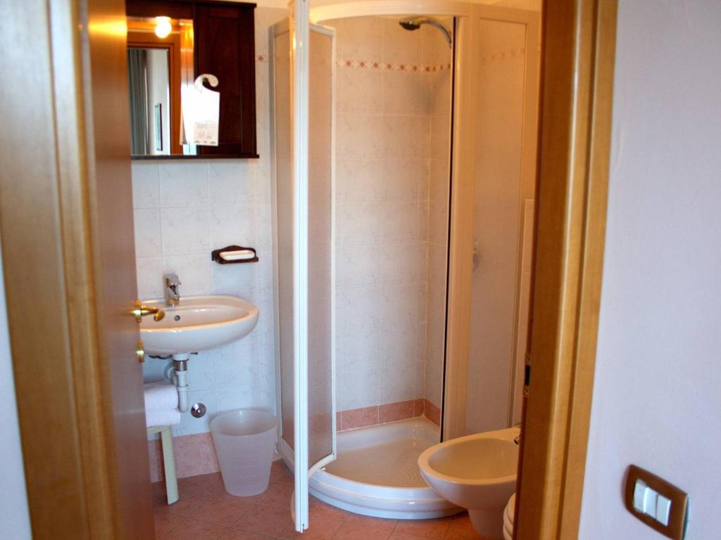 Koupelna v ubytování Hotel Menapace