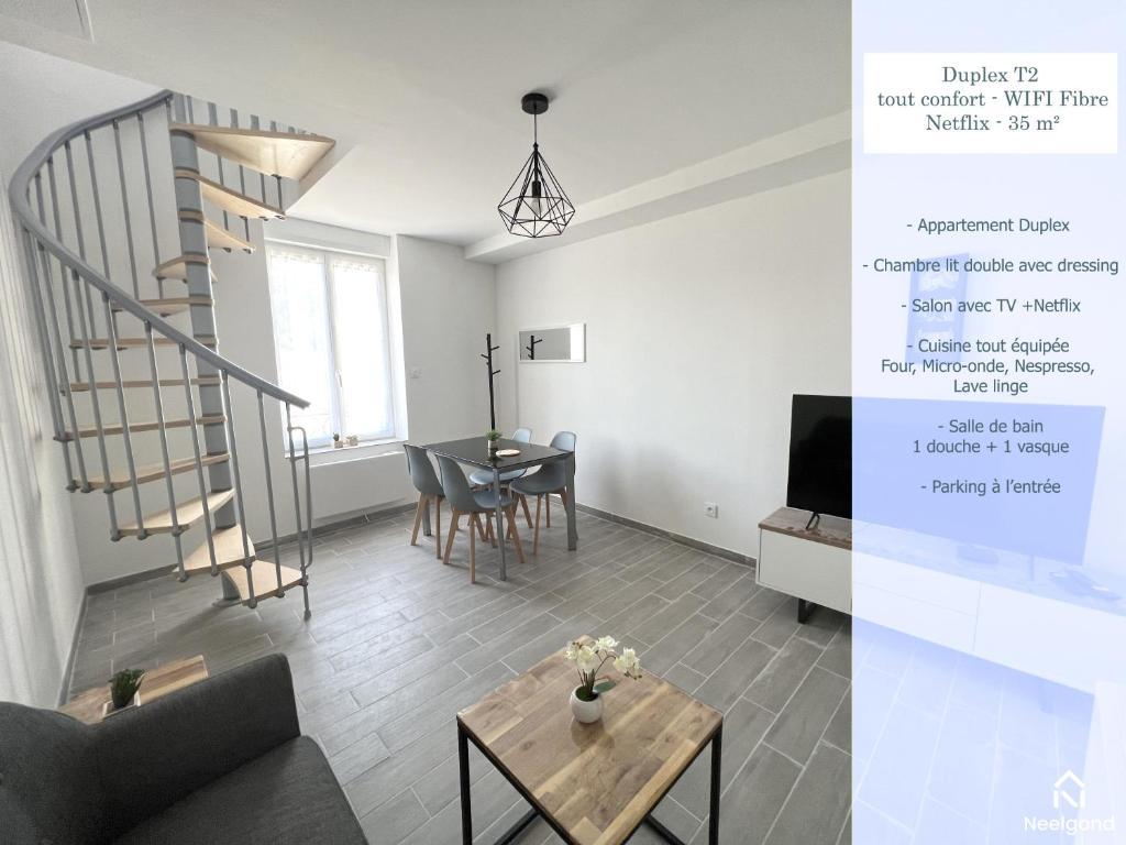 sala de estar con escalera y mesa en 180B - Duplex T2 Tout Confort - Wifi Netflix, en Le Gond-Pontouvre