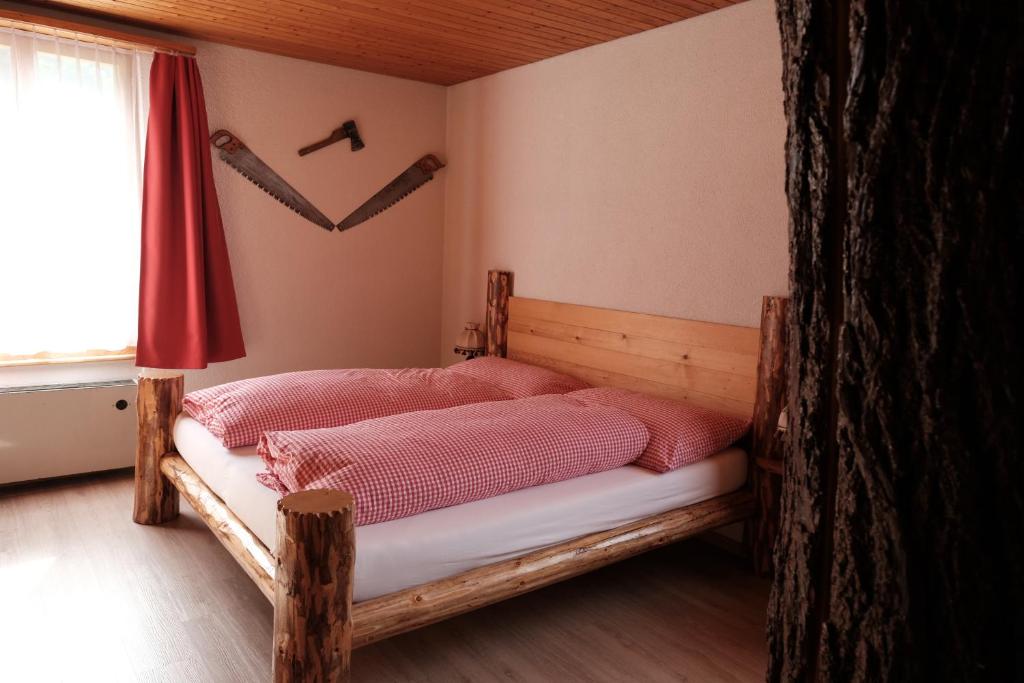 Hotel Tourist - Vierbettzimmer