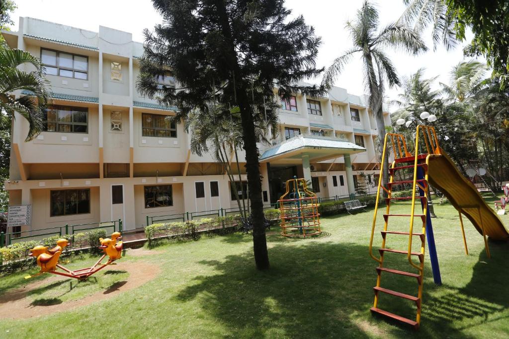 Herní místnost nebo prostor pro děti v ubytování Hotel Ravikiran Alibaug
