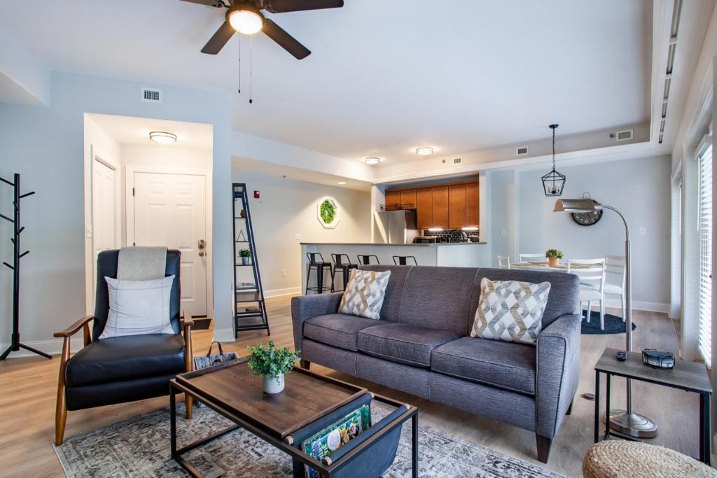 a living room with a couch and a table at Snowbird Sanctuary Center of Gatlinburg in Gatlinburg