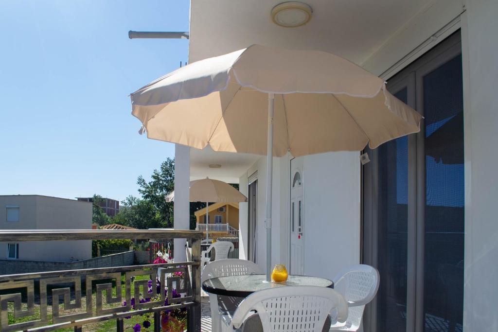 Balkón nebo terasa v ubytování Aida Apartments