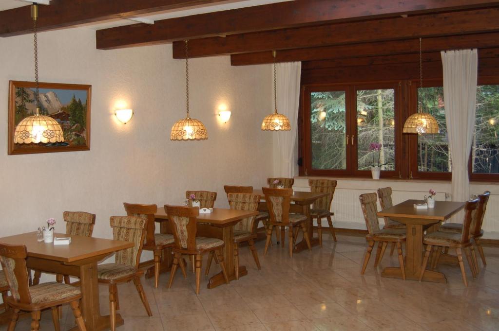 Restaurace v ubytování Hotel am Weißdornbusch