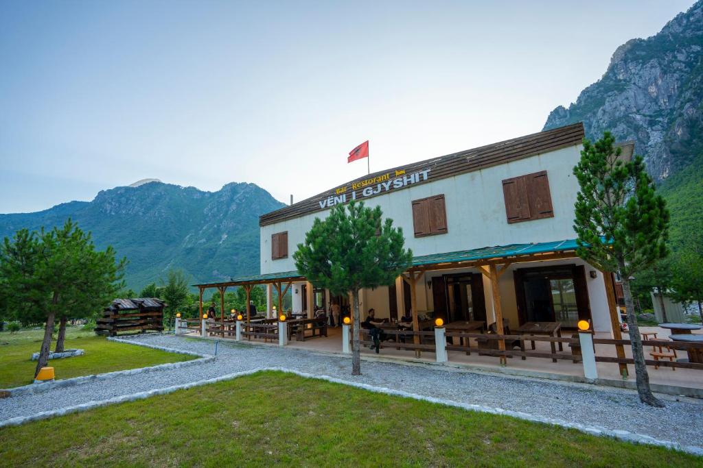 Příroda nedaleko hotelu