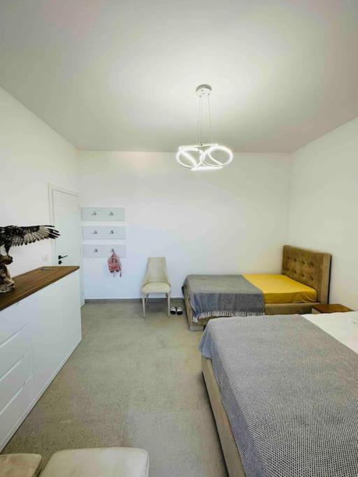 Mimo’ s House - Image 2