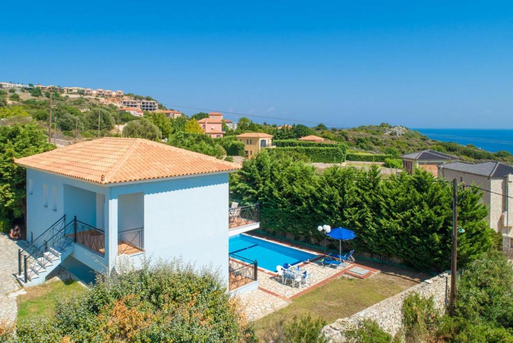 Bazén v ubytování Skala Villa Blue nebo v jeho okolí
