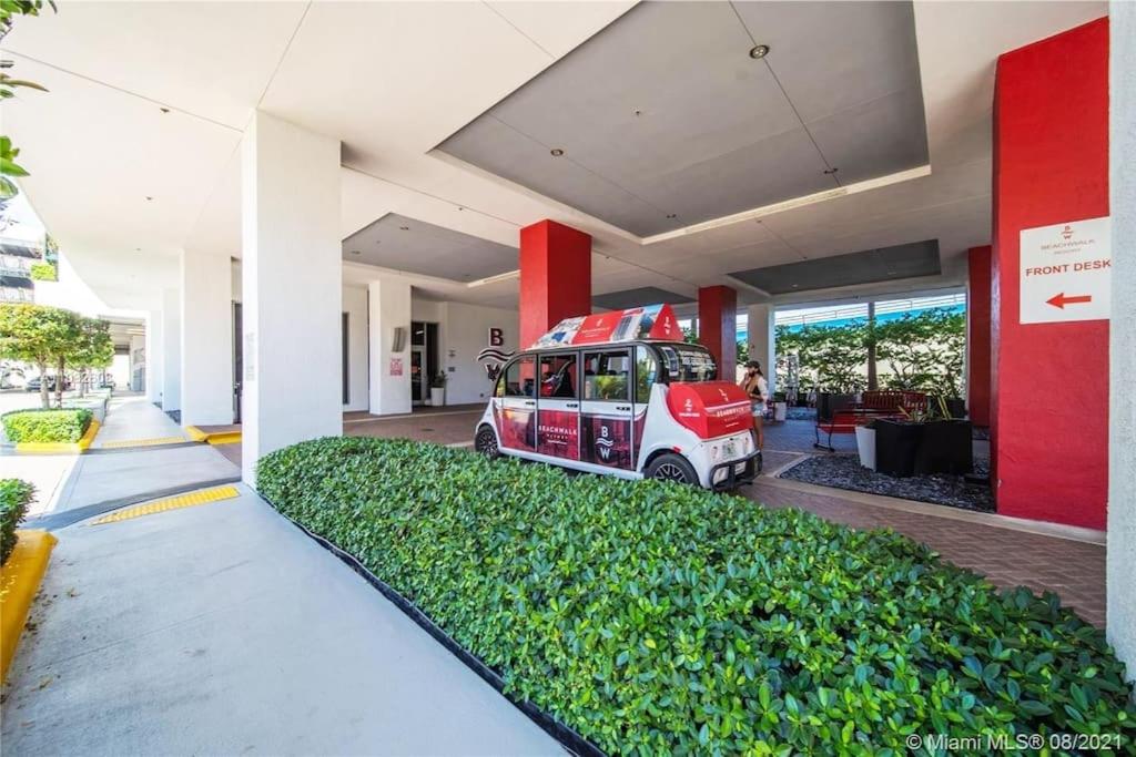 a food truck parked inside of a building at Studio in Hallandale 2B/1B amazing views in Hallandale Beach