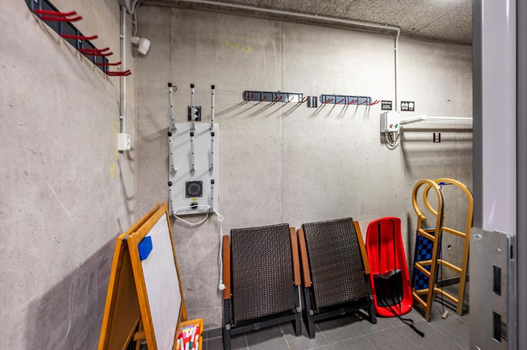 Fitness centrum a/nebo fitness zařízení v ubytování Horní Mísečky - I3 Pohodlný a teplý apartmán u sjezdovky