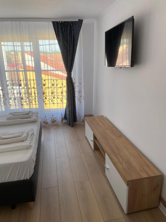 PaulaRooms - Standard King Room