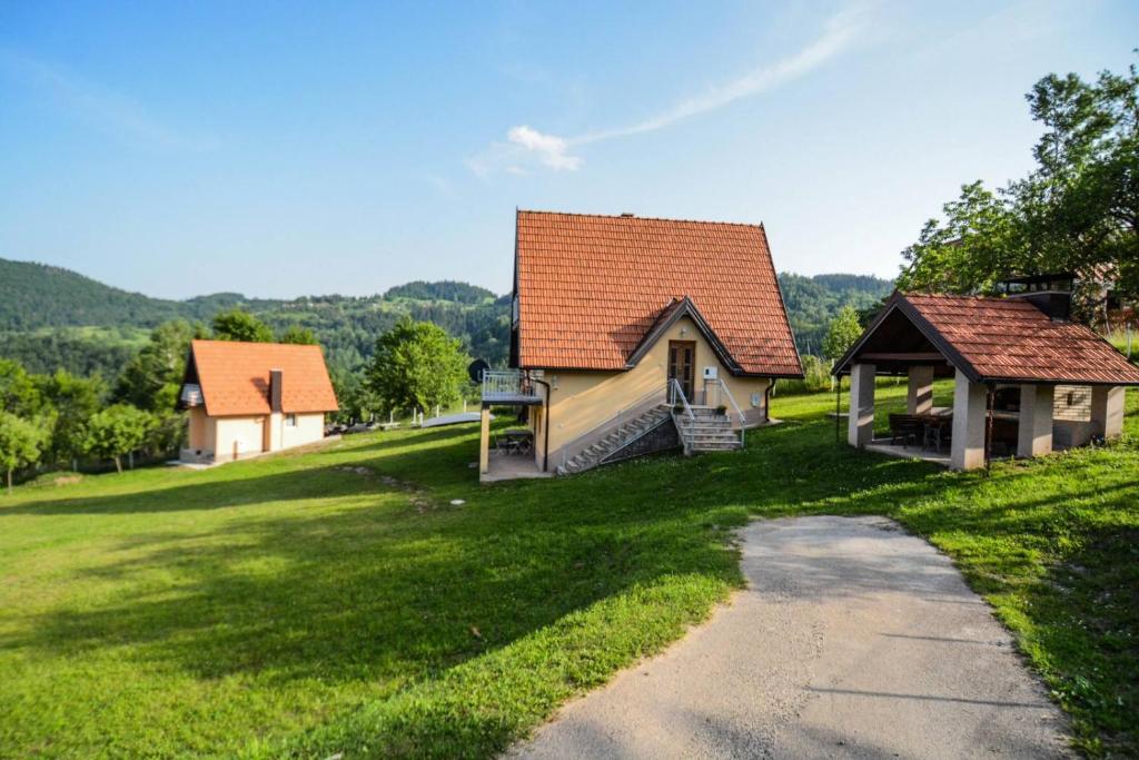 Příroda nedaleko prázdninového domu