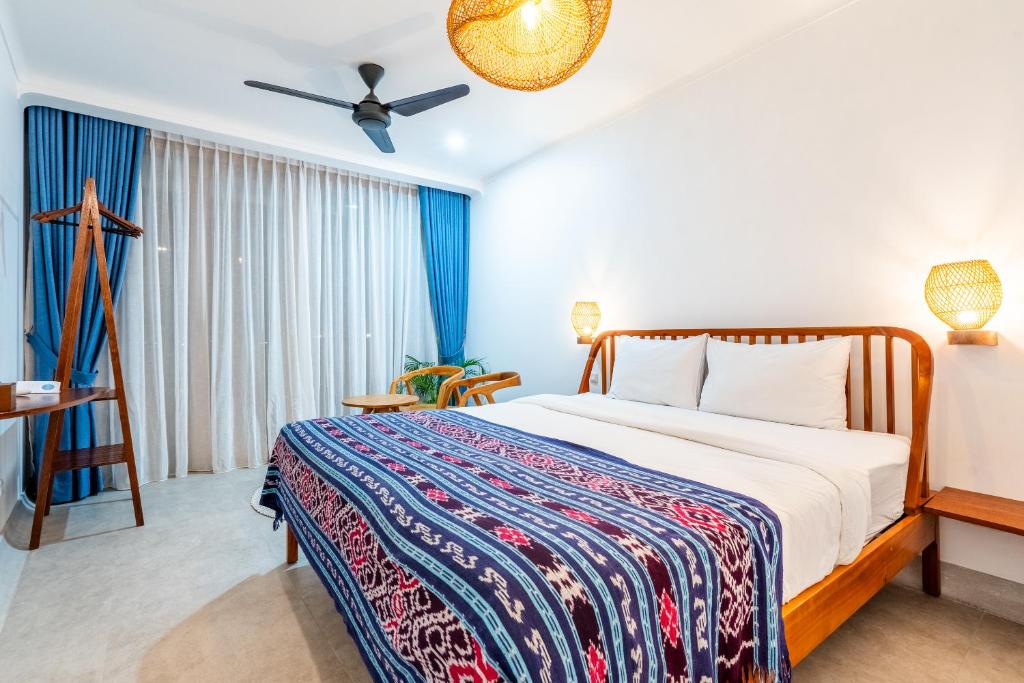 Inlight Lombok Beach Hotel - 7