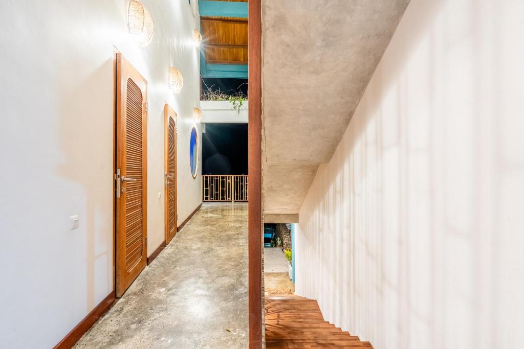 Inlight Lombok Beach Hotel - 17