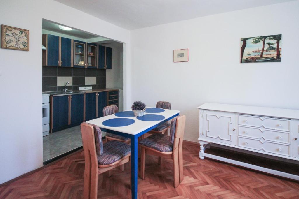 Apartment La Traviata with Parking