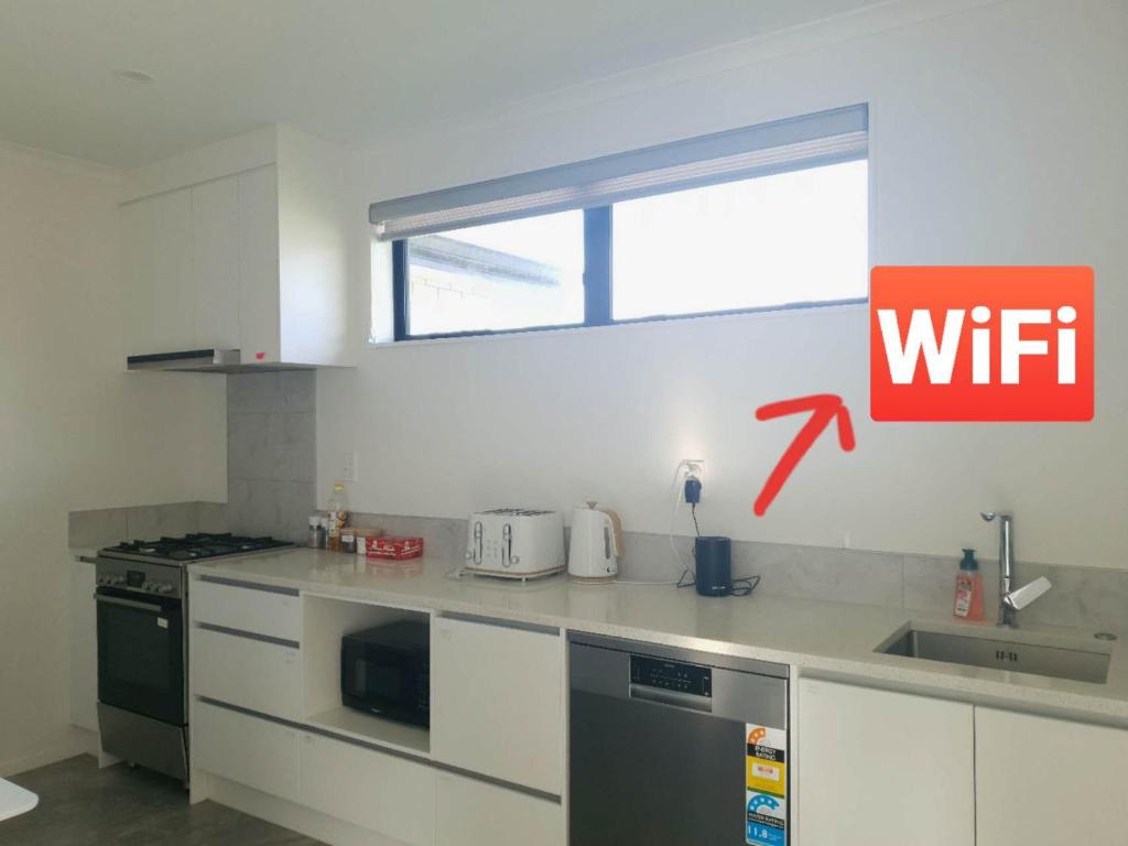 Cozy 2- Bedrooms Unit In Hamilton - Resim 10