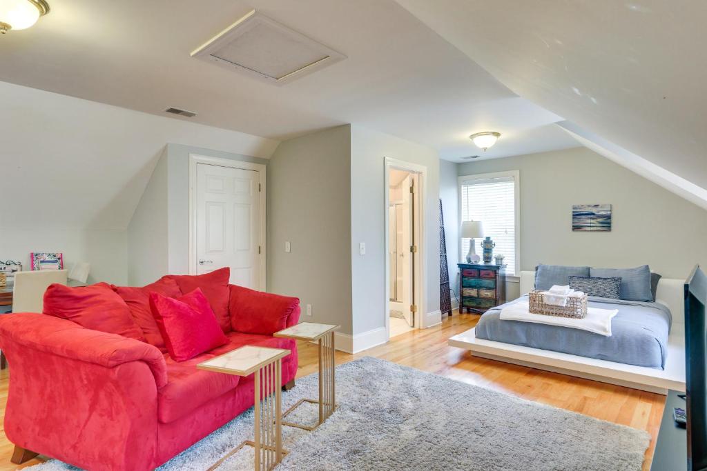 Simplistic Summerville Studio about 4 Mi to Dtwn!, Summerville (updated