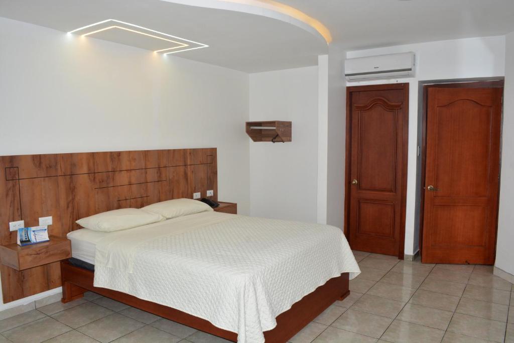 Hotel Torre Azul - Double Room