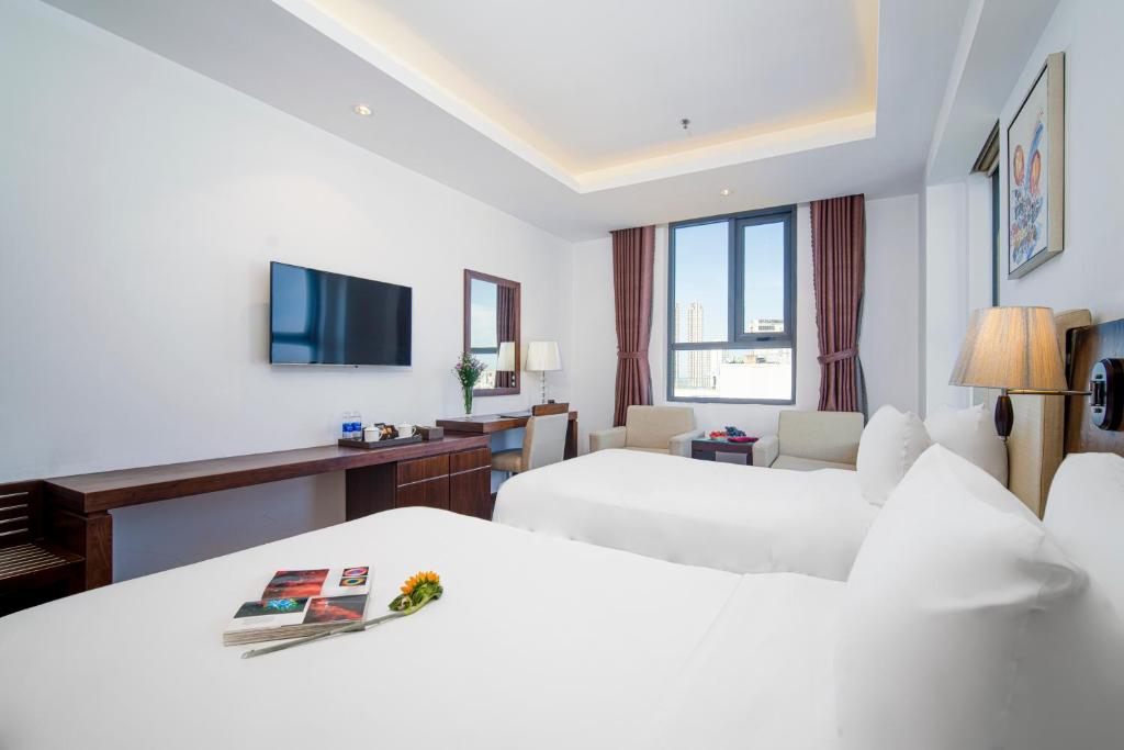 TV a/nebo společenská místnost v ubytování Luxtery Hotel & Spa