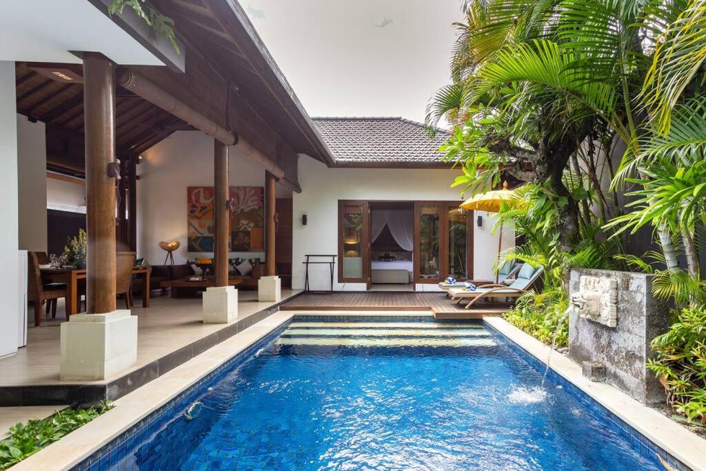 Villa Solo – Luxury 1BR Pool Villa – Walk to Beach