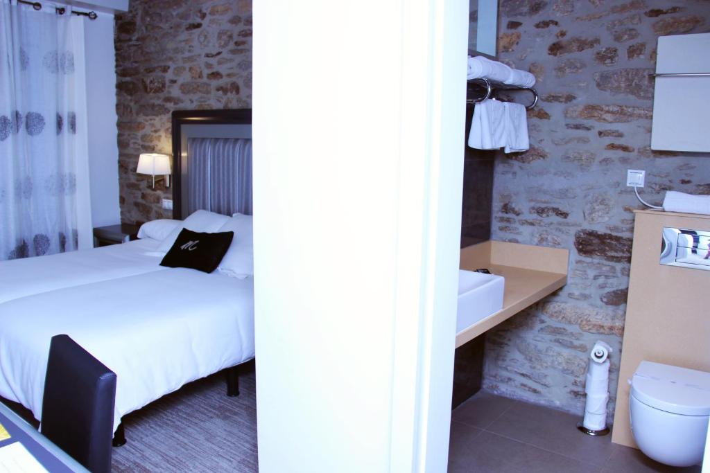 Hotel Montenegro Compostela - Resim 43
