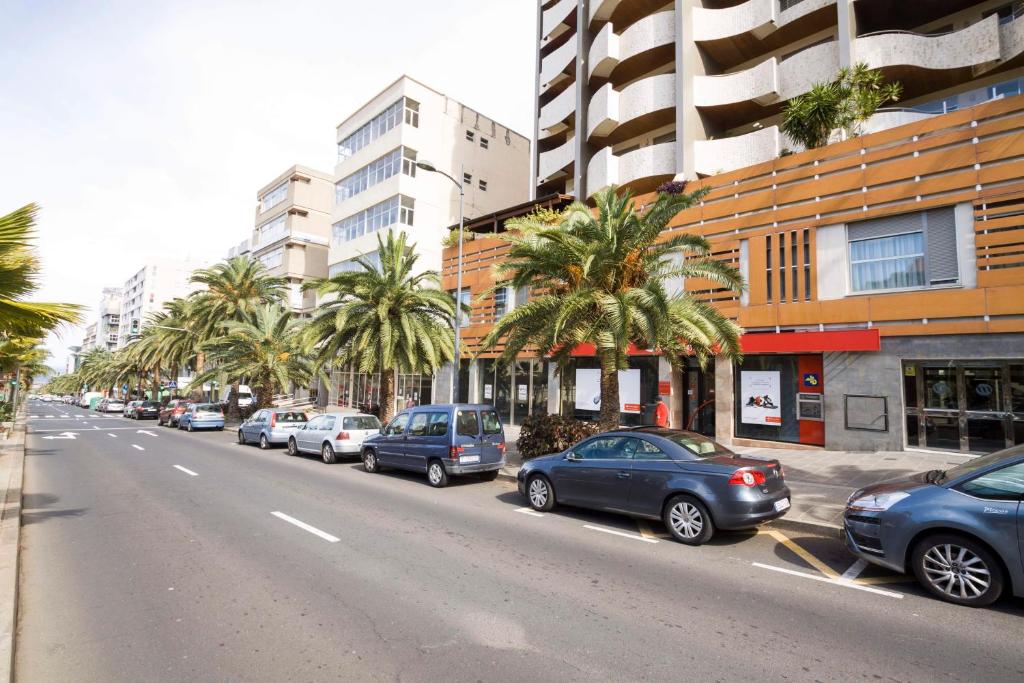 NEW ZAFIRO Centro Sta Cruz, wifi&gym, Santa Cruz de Tenerife ...