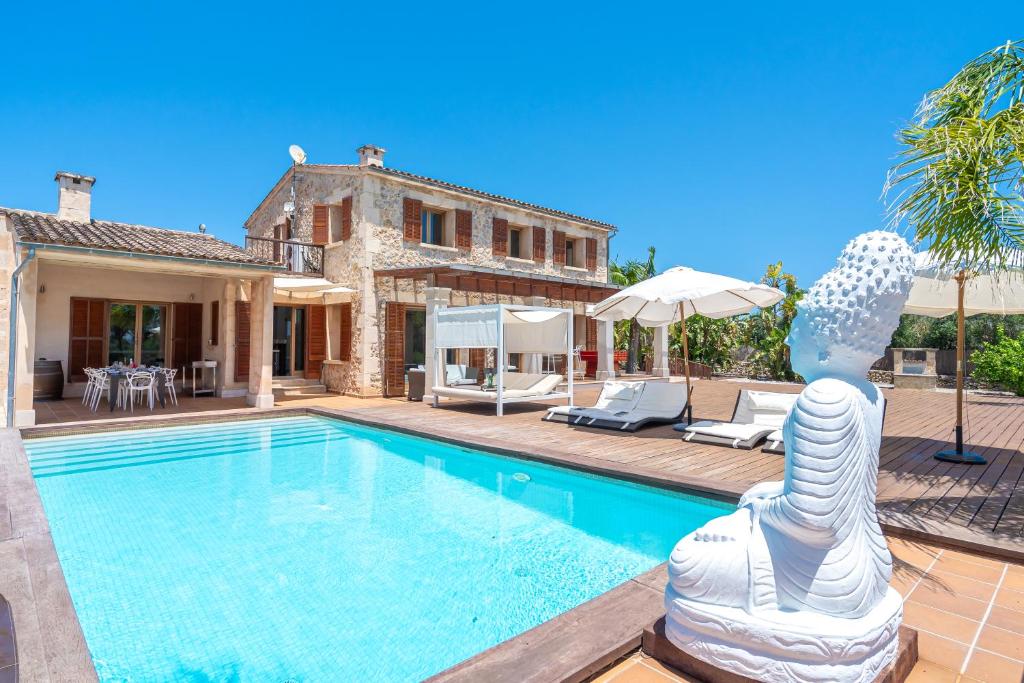 C313 Can Oliva by Mallorca Villa Selection