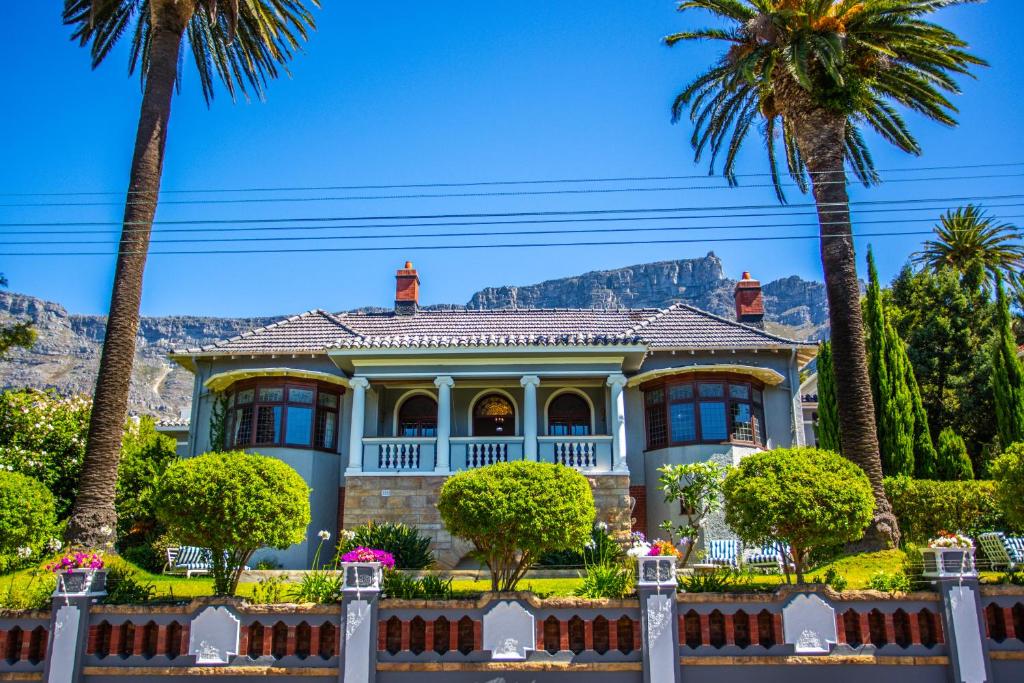 Cape Riviera Guesthouse