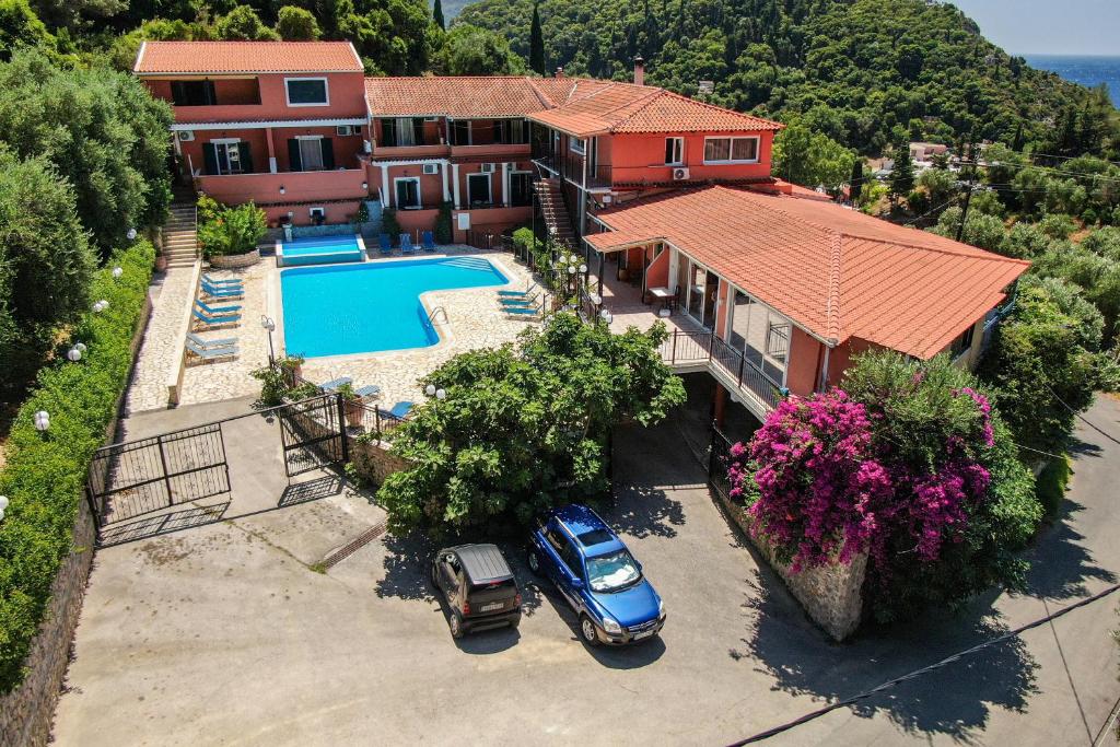 The swimming pool at or close to Arianna Studio Ground Floor 4