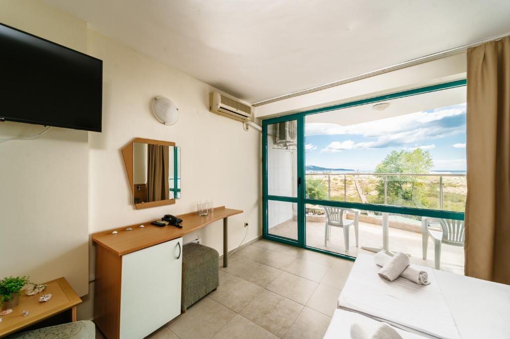 Kuchyň nebo kuchyňský kout v ubytování Hotel Delfin - All Inclusive