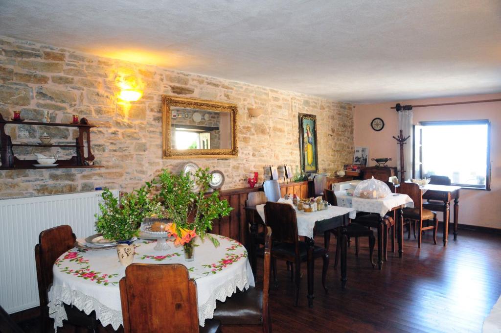 Restaurace v ubytování Archontiko Parisis