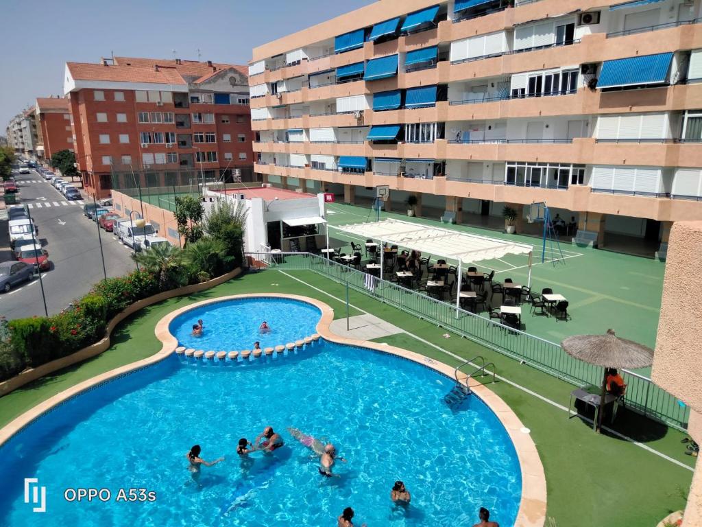 https://cf.bstatic.com/xdata/images/hotel/max1024x768/478837587.jpg?k=2445df20ed7611cfa0eec0a57c78e97ba51a0d56706c70233c20389060a51a17&o=&hp=1