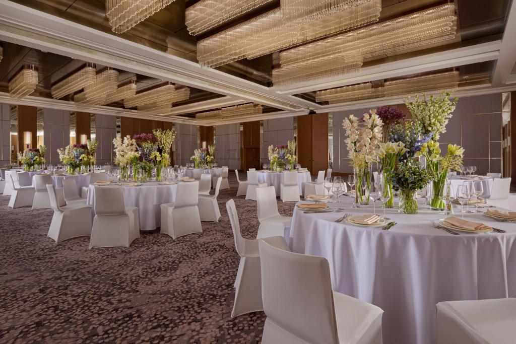 Restaurace v ubytování The Ritz-Carlton, Baku