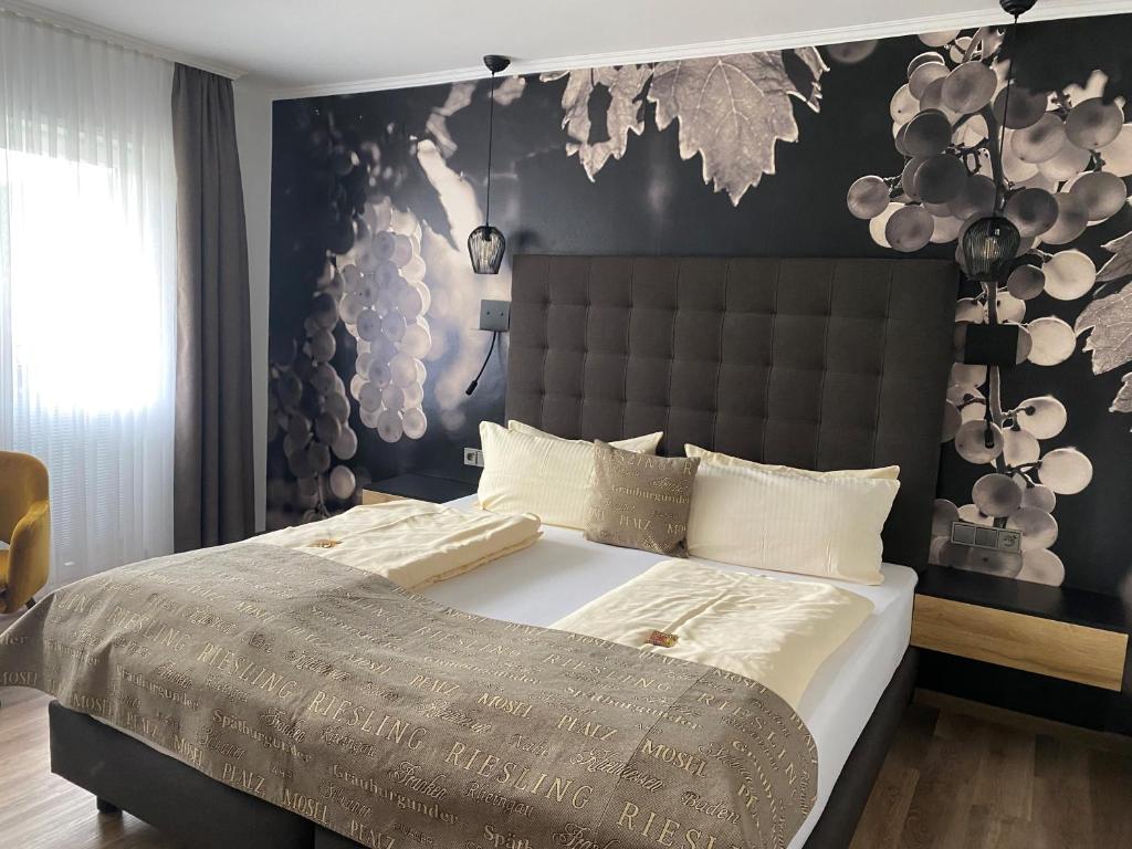 Weinhotel Sonnenschein - Deluxe Double Room With Balcony