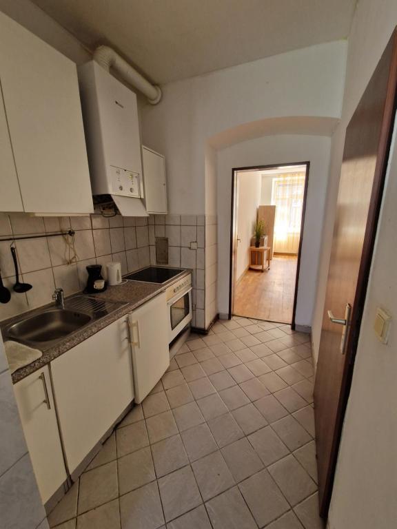 Kuchyňa alebo kuchynka v ubytovaní Apartments Keinergasse 18-contactless check-in!