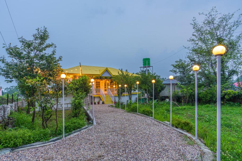 Zahrada ubytování Whoopers Home, Bir