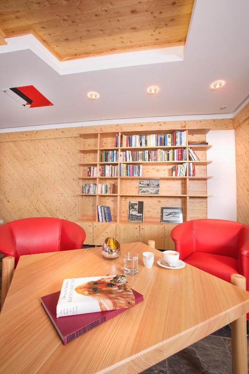 Posezení v ubytování Hotel Glemmtalerhof