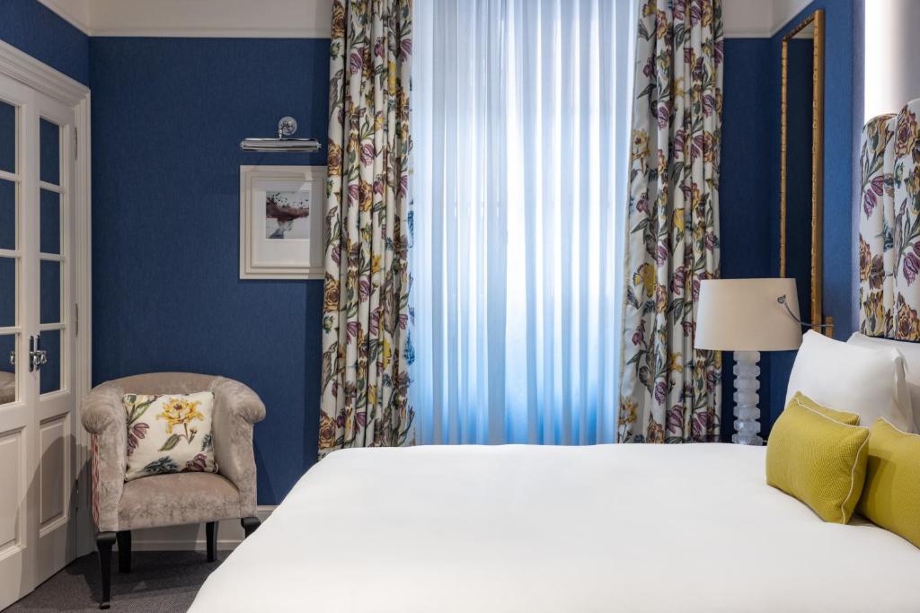 Postel nebo postele na pokoji v ubytování Maalot Roma - Small Luxury Hotels of the World