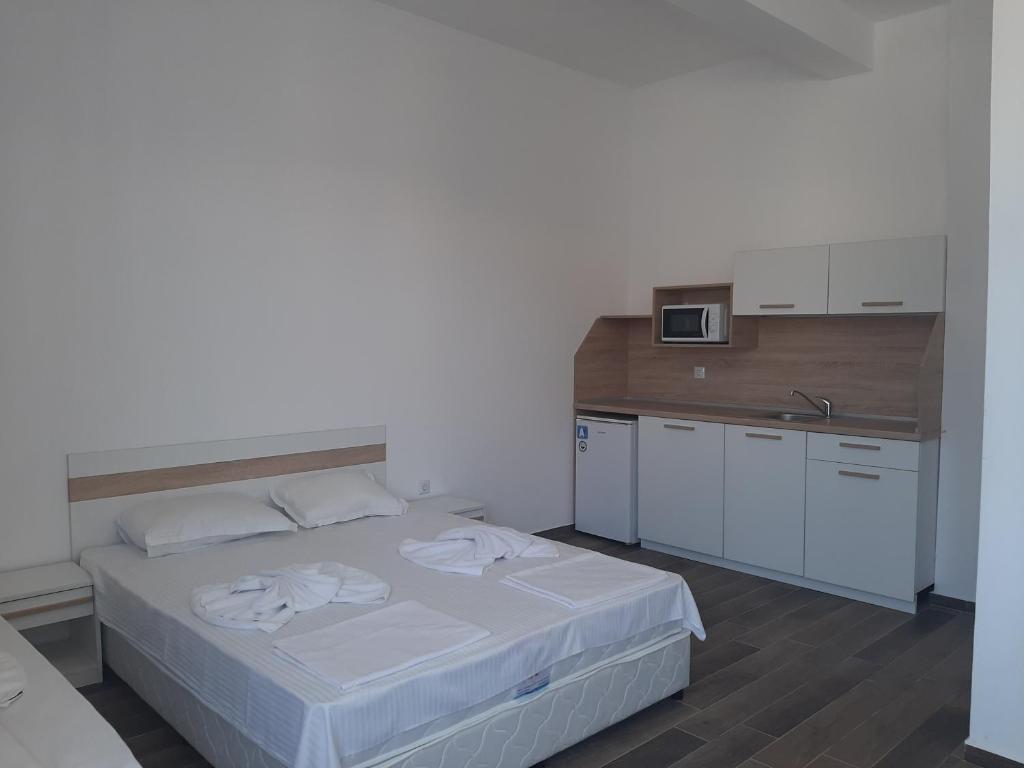 Апартаменти Жени - Standart Üçlü Stüdyo